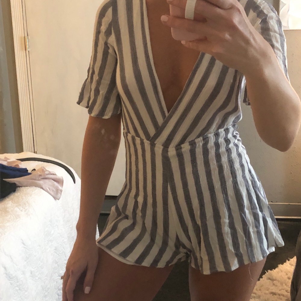 LINEN BLUE STRIPE ROMPER